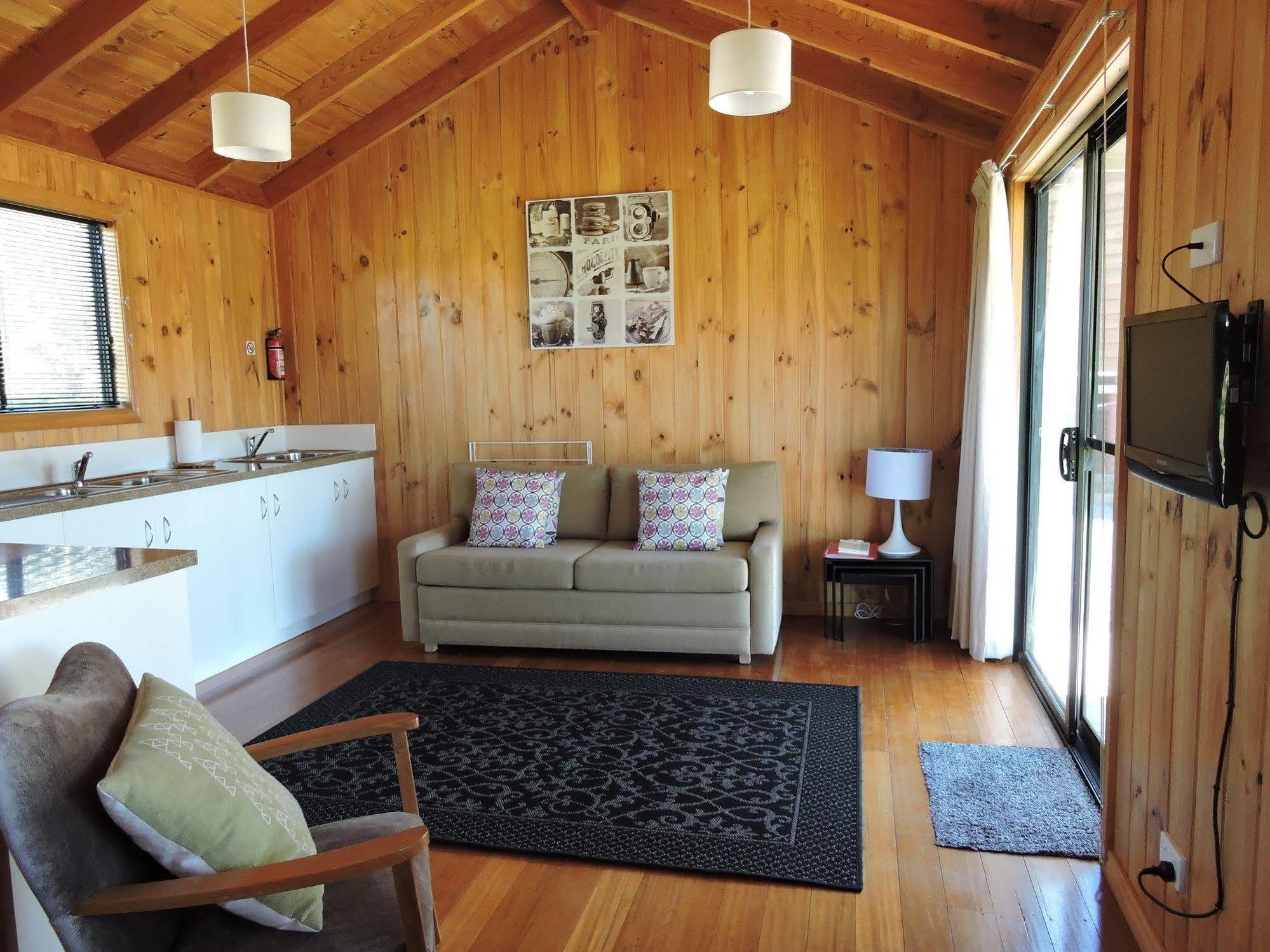Hazelcreek Cottages Exeter Extérieur photo