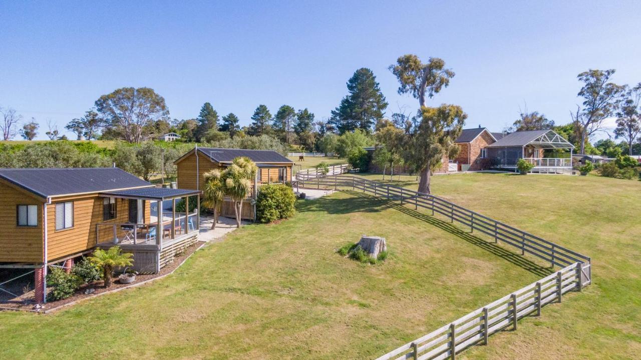 Hazelcreek Cottages Exeter Extérieur photo